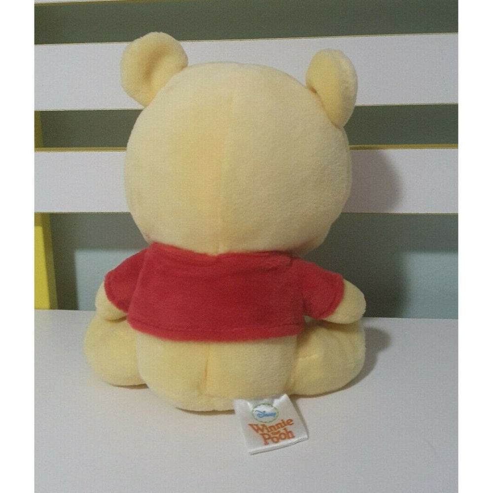 WINNIE THE POOH PLUSH TOY DISNEY BABY 18CM SUNSHING - Picture 2 of 2
